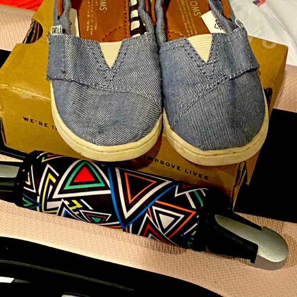 Kids toms,Chanbray - Picture 1 of 2